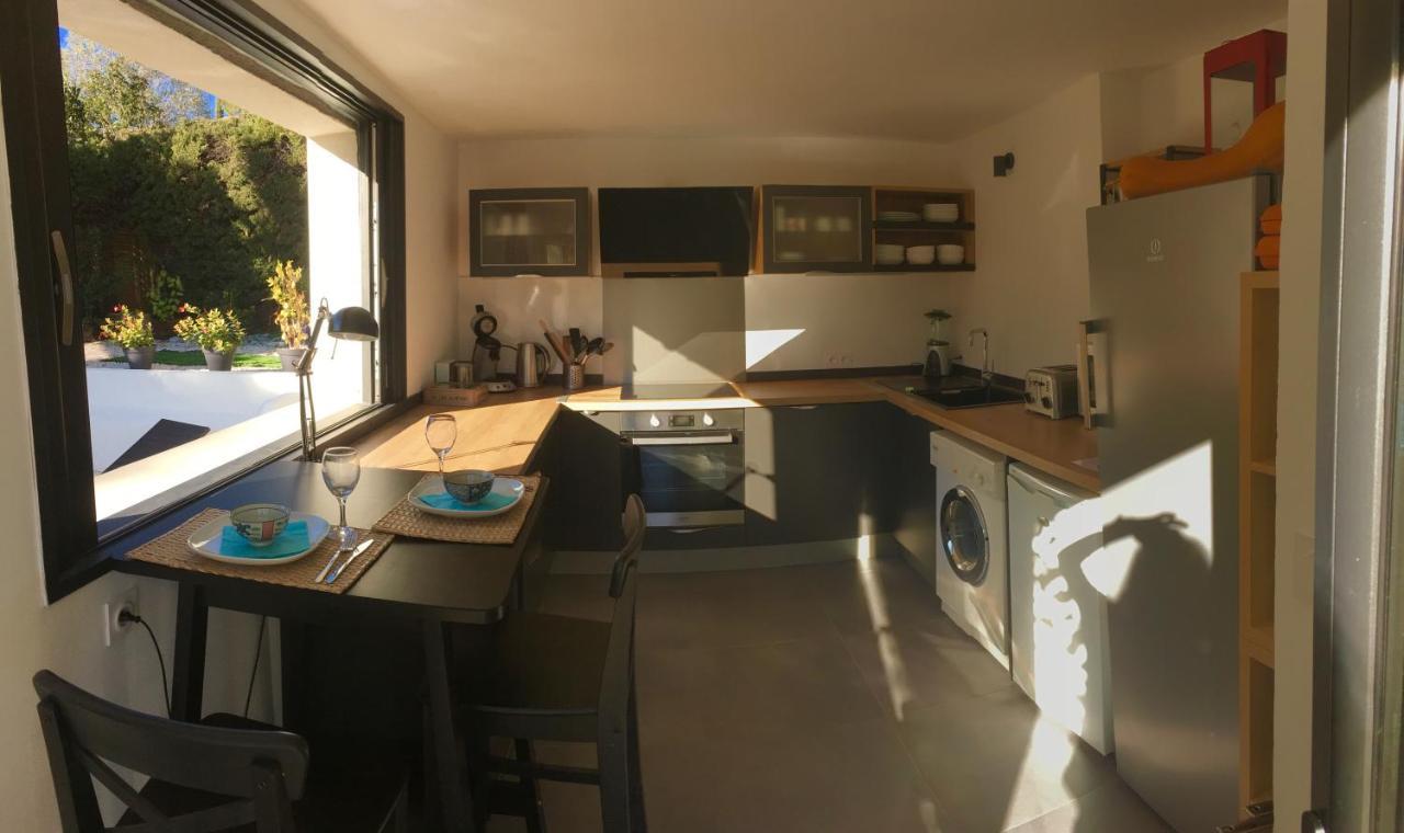 Bed,Kitchen&Swimming Pool Villa Esterel Saint-Raphaël Exterior foto