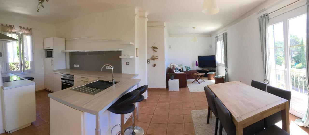 Bed,Kitchen&Swimming Pool Villa Esterel Saint-Raphaël Exterior foto