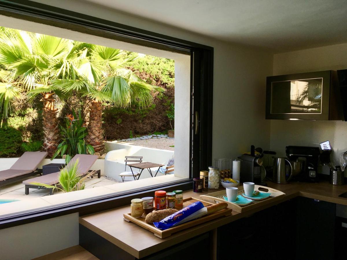 Bed,Kitchen&Swimming Pool Villa Esterel Saint-Raphaël Exterior foto